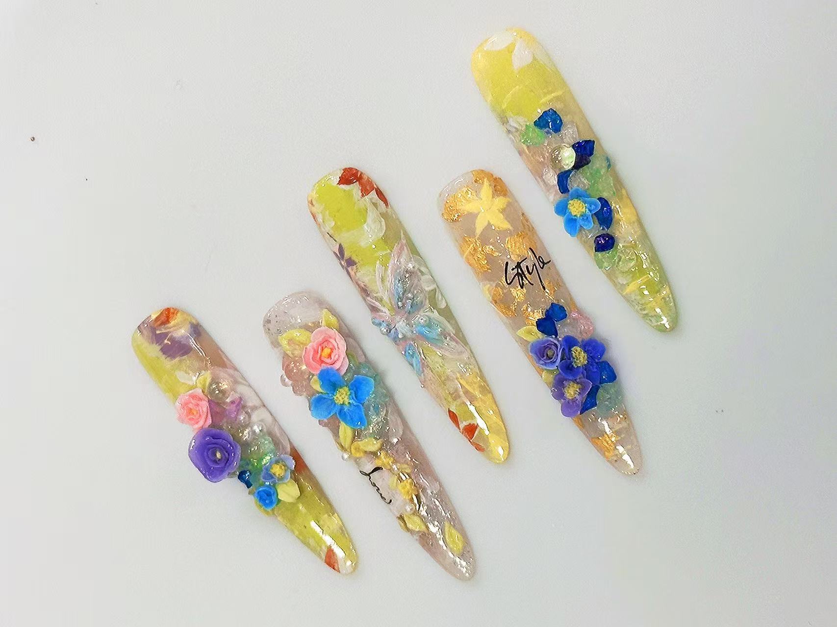 Vintage Oil Painting 3D Floral Stiletto Press On Nails - handmade custom press-on nails detail gallery photo