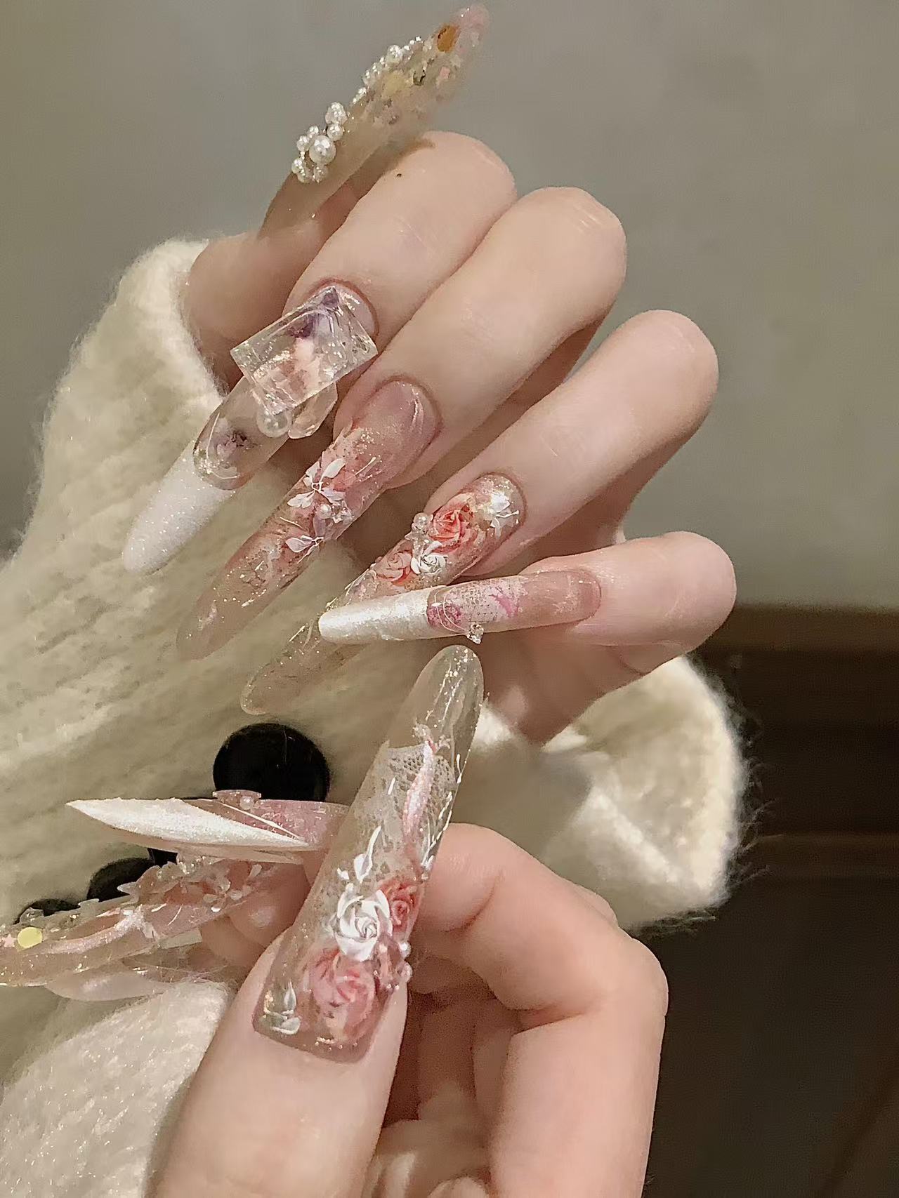 Garden of Eden Heavy-Duty Rose Long Stiletto Nails - handmade custom press-on nails detail gallery photo