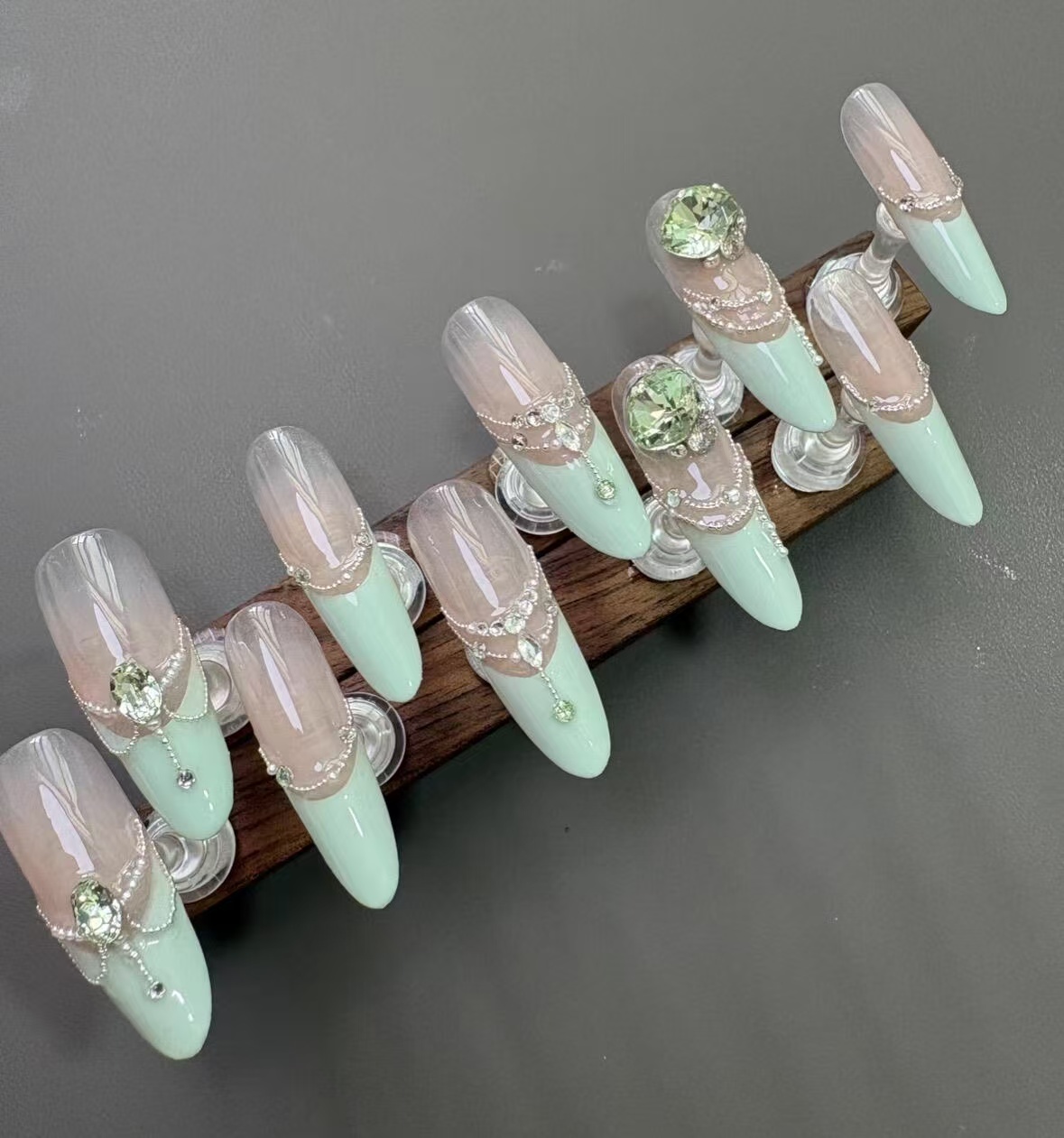 Mint Green Nude Gradient Chain Olive Rhinestone Long Stiletto Press On Nails - handmade custom press-on nails detail gallery photo
