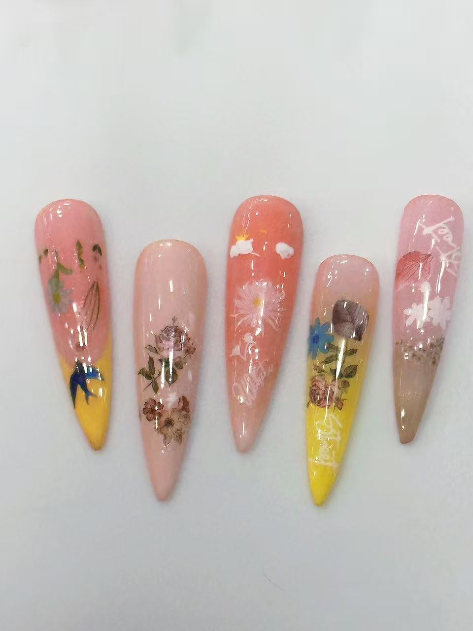 Spring Dried Flower Gradient Long Stiletto Press On Nails - handmade custom press-on nails detail gallery photo