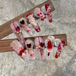 Red Lace Heart Baroque Press On Nails