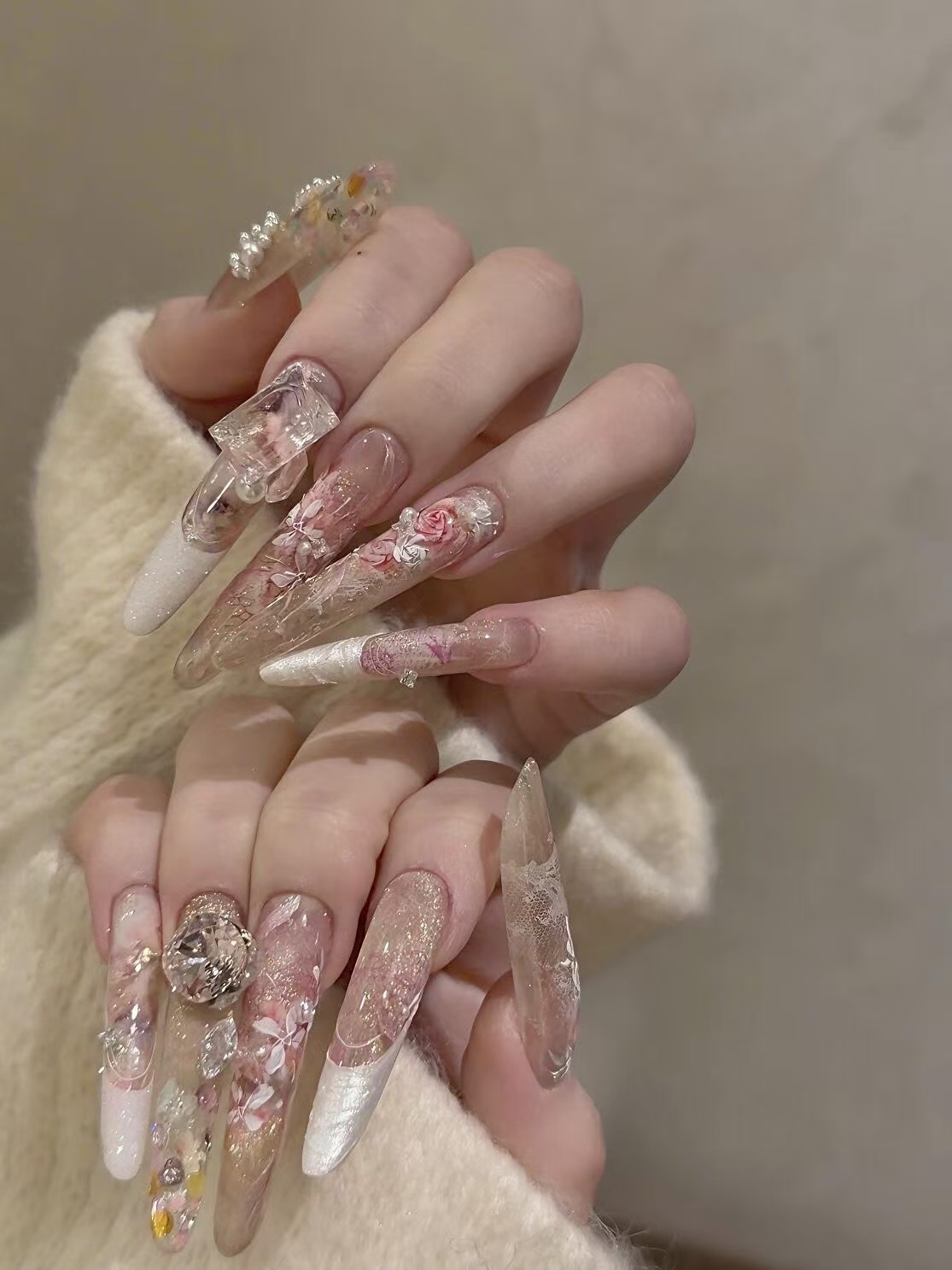 Garden of Eden Heavy-Duty Rose Long Stiletto Nails - handmade custom press-on nails detail gallery photo