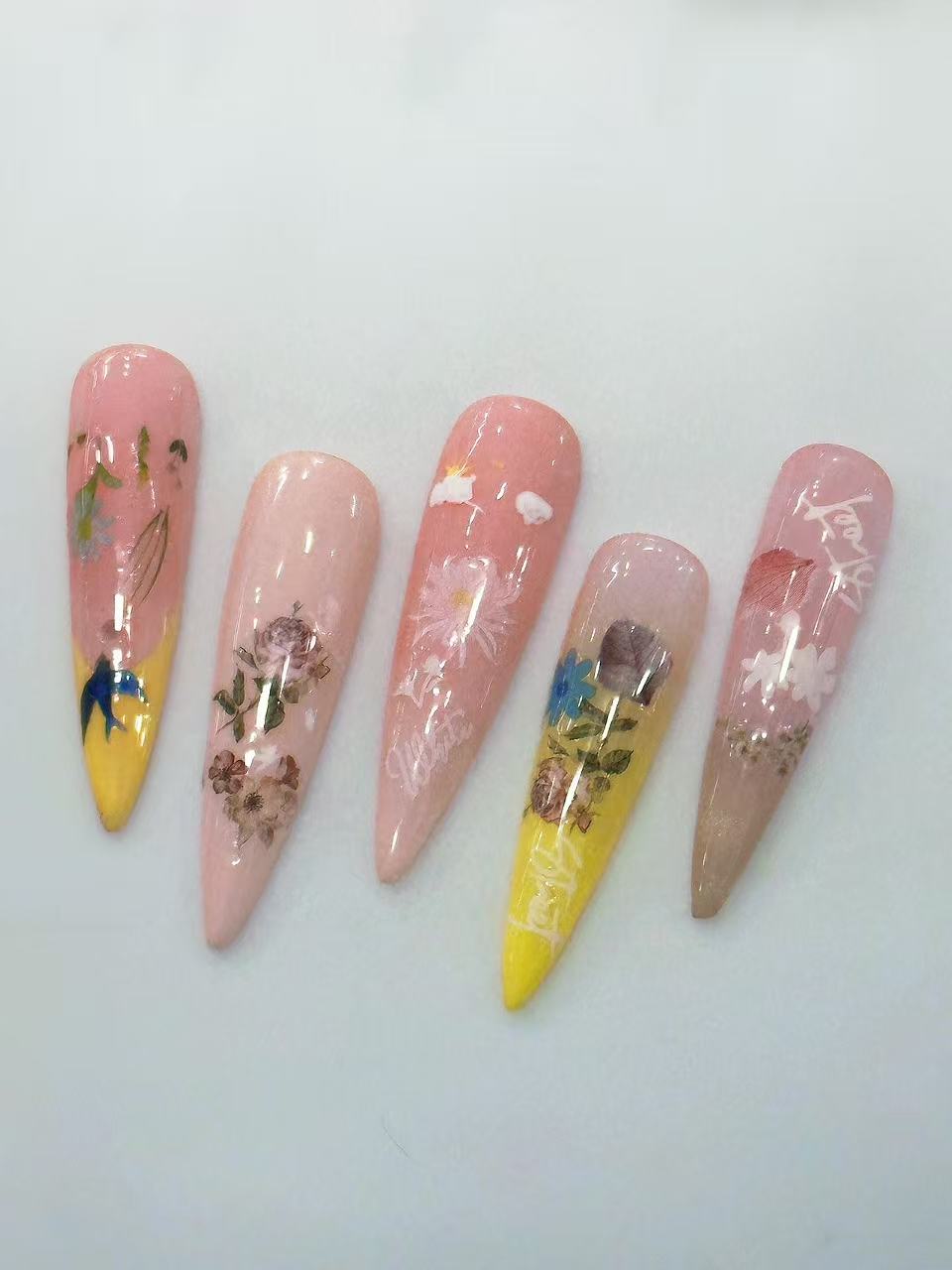 Spring Dried Flower Gradient Long Stiletto Press On Nails - handmade custom press-on nails detail gallery photo